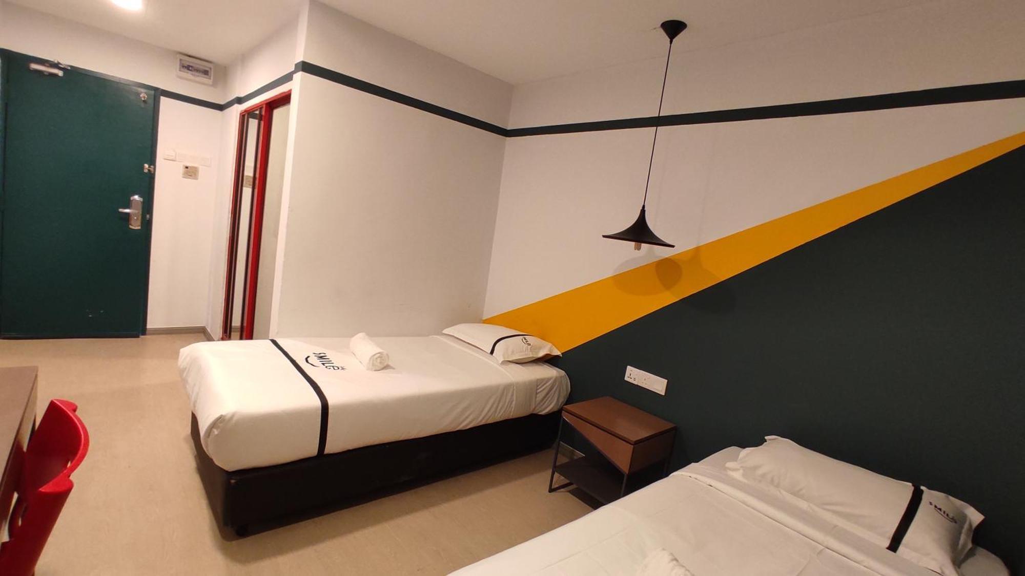 Smile Hotel C180 Cheras Selatan Buitenkant foto