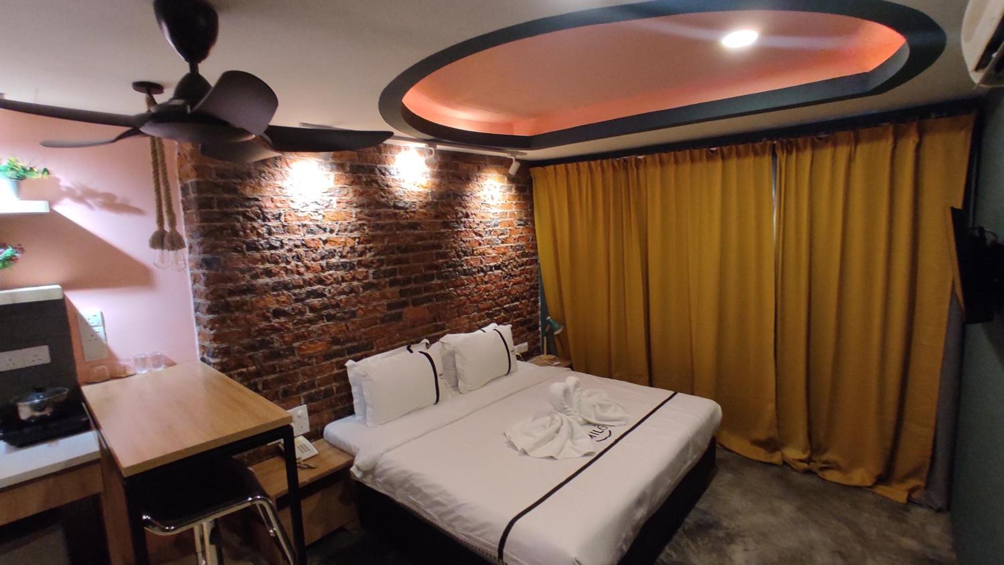 Smile Hotel C180 Cheras Selatan Buitenkant foto